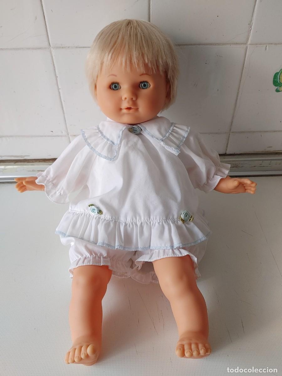 Otras Mu&ntilde;ecas de Famosa cl&aacute;sicas y de colecci&oacute;n: Mu&ntilde;eco Famosa del a&ntilde;o 1992 en perfecto estado. Mide 48 ctm,no funciona