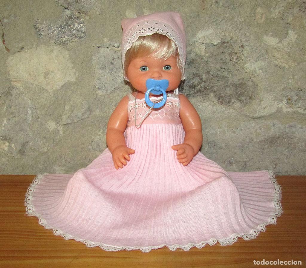 Otras Mu&ntilde;ecas de Famosa cl&aacute;sicas y de colecci&oacute;n: ANTIGUA MU&Ntilde;ECA NENUCA / NENUCO DE FAMOSA - COMPLETAMENTE ORIGINAL - CONJUNTO FALDON ROSA