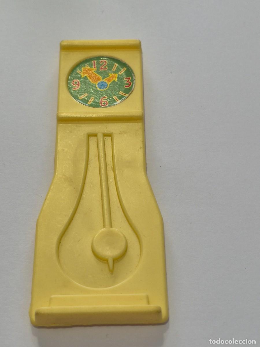 Otras Mu&ntilde;ecas de Famosa cl&aacute;sicas y de colecci&oacute;n: pin y pon reloj chimenea