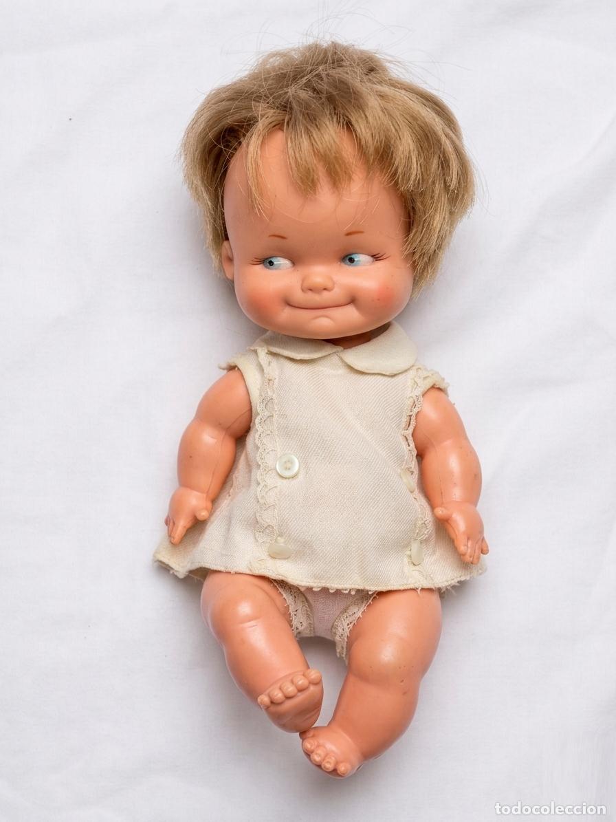 Altre Bambole di Famosa: Mu&ntilde;eca BALITA / BAL&Iacute;N con ROPA ORIGINAL. FAMOSA, a&ntilde;os 60.