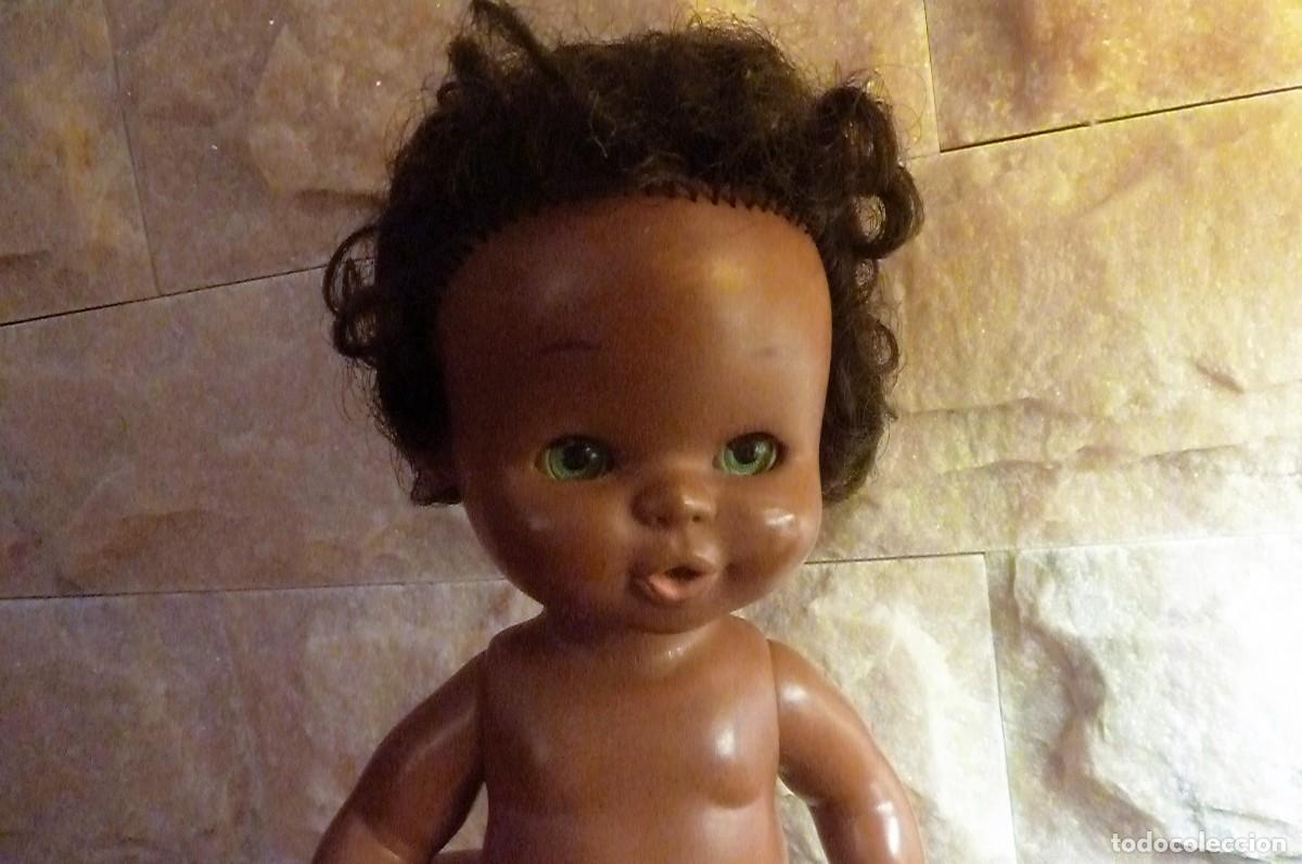 Otras Mu&ntilde;ecas de Famosa cl&aacute;sicas y de colecci&oacute;n: Currina negrita ojos margarita