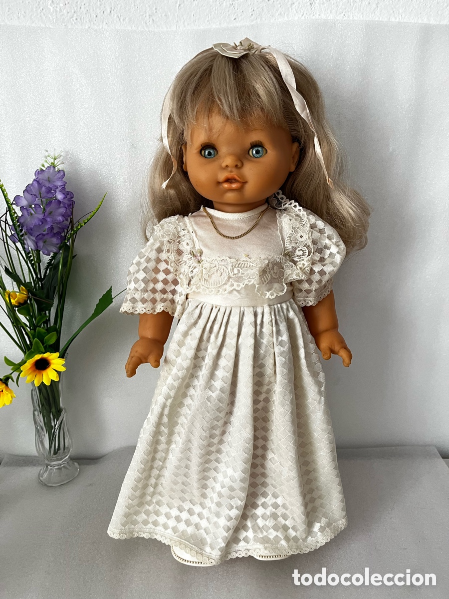 Otras Mu&ntilde;ecas de Famosa cl&aacute;sicas y de colecci&oacute;n: Mu&ntilde;eca de comuni&oacute;n a&ntilde;os 70s