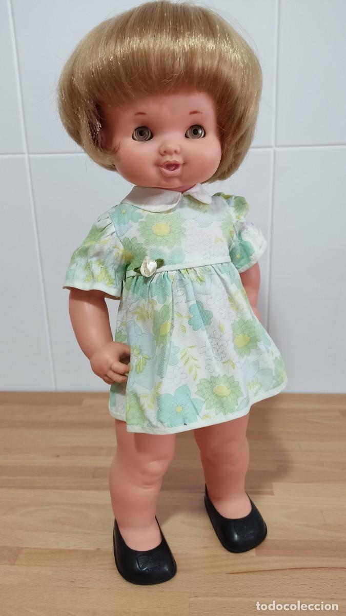 Autres Poup&eacute;es de Famosa: MU&Ntilde;ECA BELTER DE FAMOSA