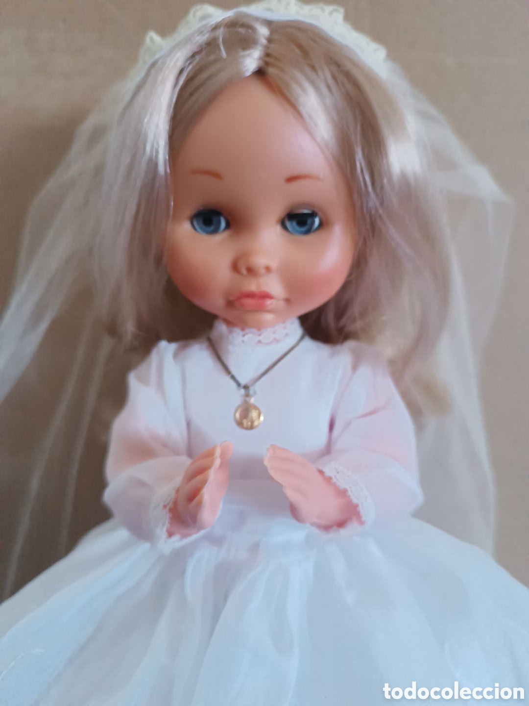 Otras Mu&ntilde;ecas de Famosa cl&aacute;sicas y de colecci&oacute;n: Mu&ntilde;eca Lourdes de famosa