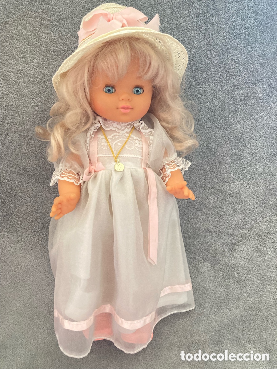 Otras Mu&ntilde;ecas de Famosa cl&aacute;sicas y de colecci&oacute;n: Mu&ntilde;eca Primera Comuni&oacute;n Jumaco