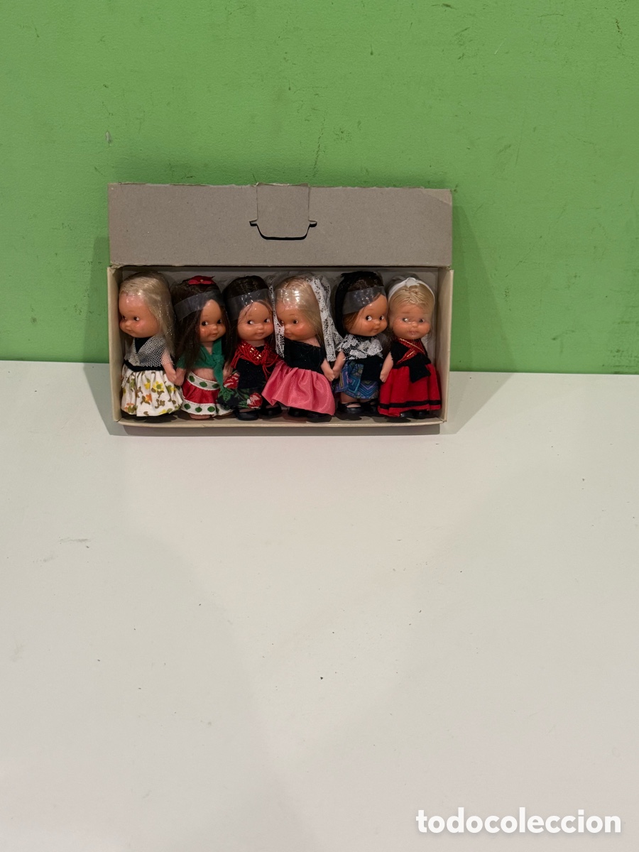 Otras Mu&ntilde;ecas de Famosa cl&aacute;sicas y de colecci&oacute;n: Lote 6 mu&ntilde;ecas miniatura Titan regionales famosa Espa&ntilde;a a&ntilde;os 70 80 con caja original