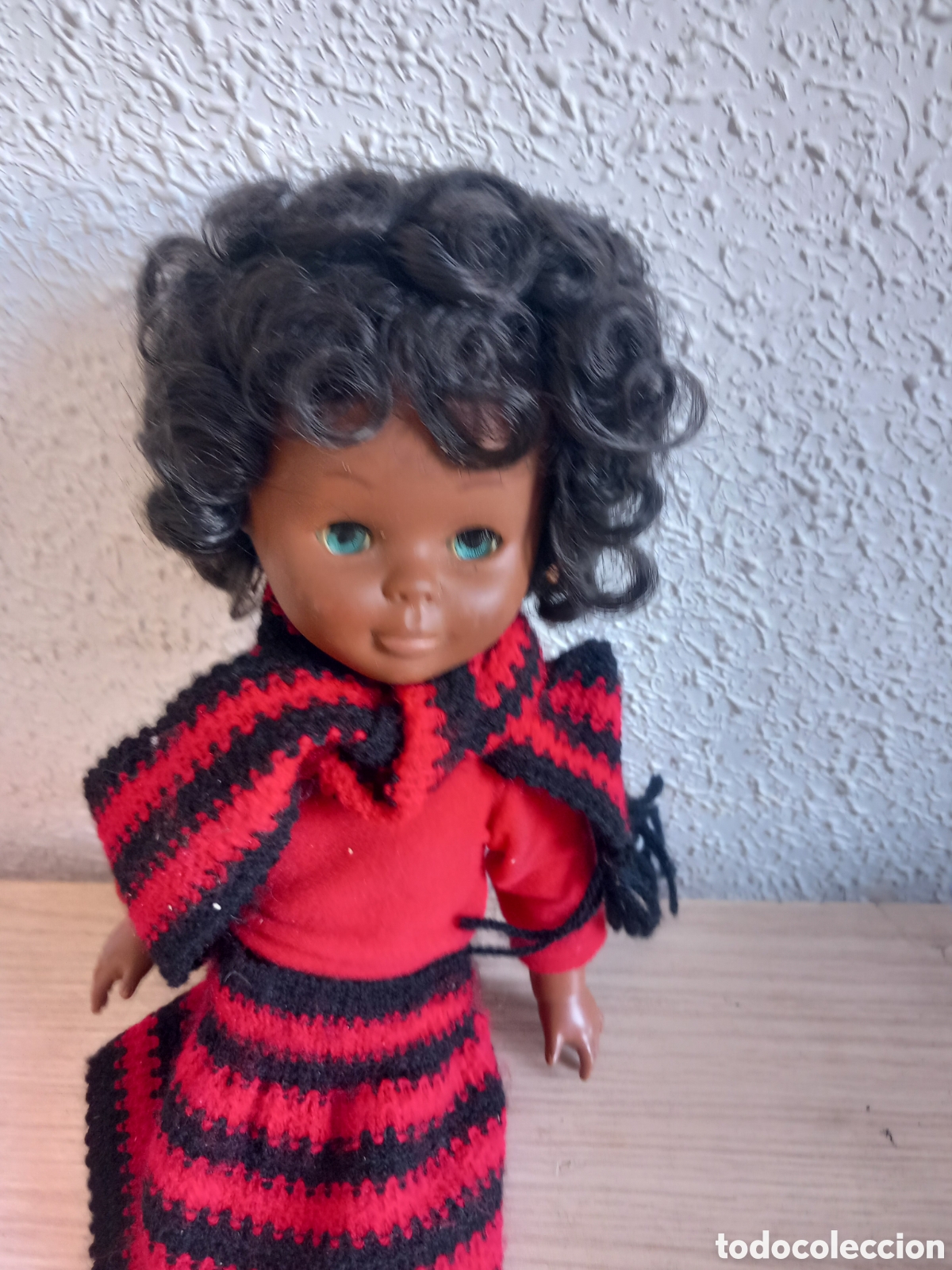 Otras Mu&ntilde;ecas de Famosa cl&aacute;sicas y de colecci&oacute;n: FAMOSA NEGRA TAL CUAL SE VE,,VER FOTOS