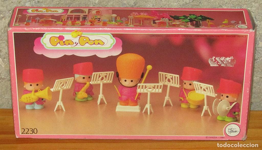 Otras mu&ntilde;ecas de Famosa cl&aacute;sicas y de colecci&oacute;n: PIN Y PON DE FAMOSA: BANDA DE MUSICA. FAMOSA 1984. NUEVO Y EN SU CAJA. NUNCA ABIERTO. Ref 2230.