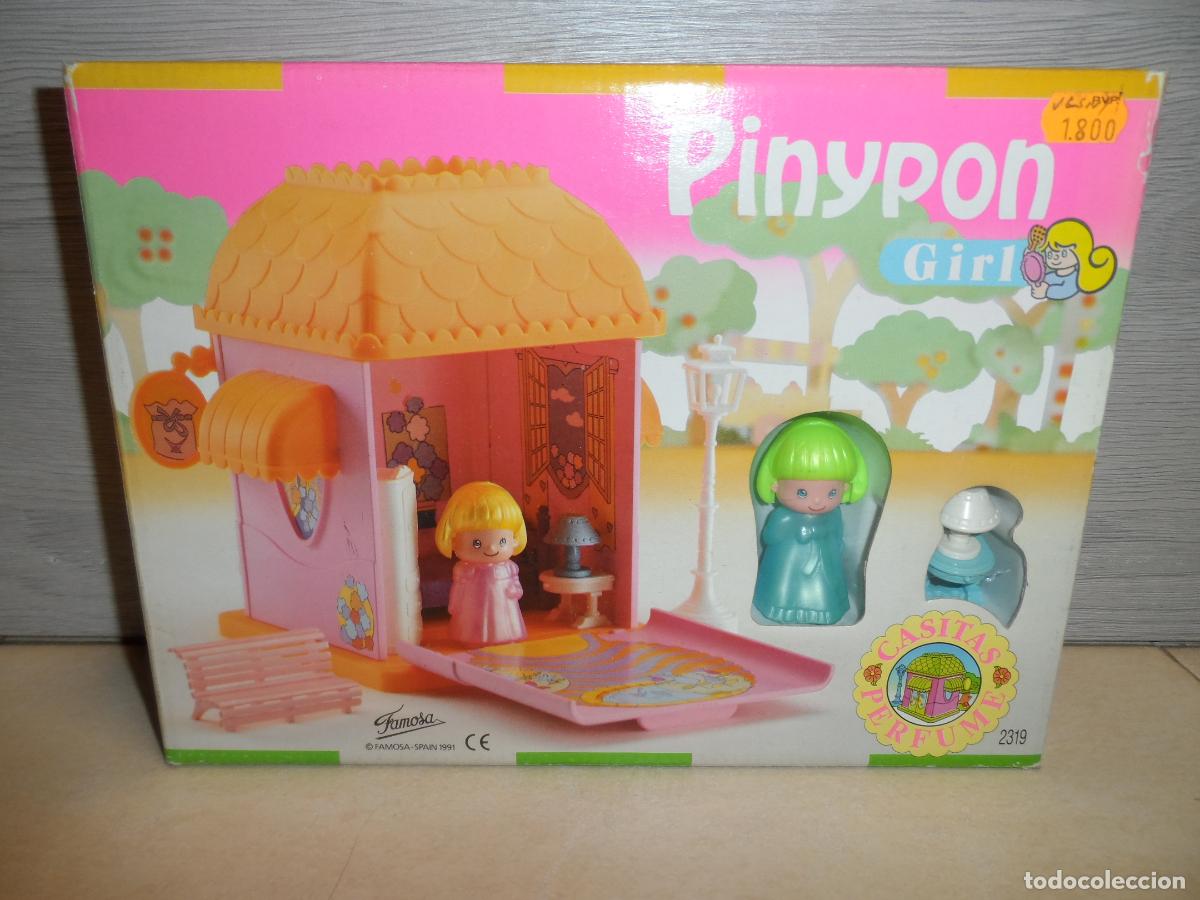 Andere Puppen von Famosa: SET DE PINYPON REF. 2319 CASITAS PERFUME PELUQUER&Iacute;A 1991 FAMOSA NUEVO