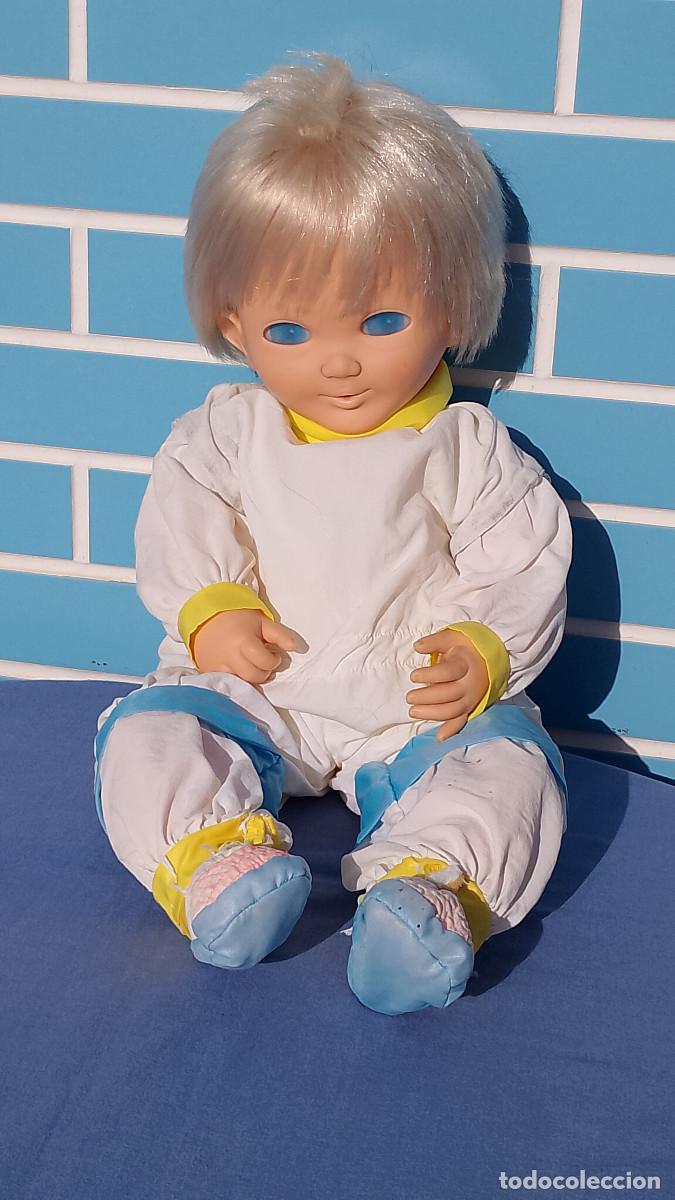 Otras mu&ntilde;ecas de Famosa cl&aacute;sicas y de colecci&oacute;n: Antiguo mu&ntilde;eco extraterrestre espacial Baby Spay de Famosa de 57 cm, &uacute;nico en Todocolecci&oacute;n