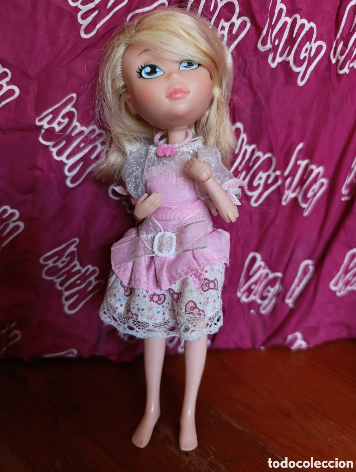 Otras mu&ntilde;ecas de Famosa cl&aacute;sicas y de colecci&oacute;n: MU&Ntilde;ECA DE FAMOSA ARTICULADA.