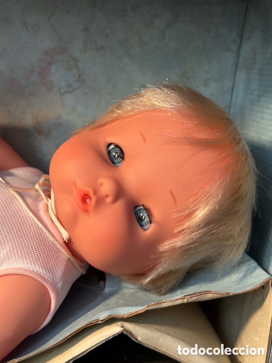 Otras mu&ntilde;ecas de Famosa cl&aacute;sicas y de colecci&oacute;n: MU&Ntilde;ECA MU&Ntilde;ECO NENUCO BENJAM&Iacute;N DE FAMOSA. A ESTRENAR. &Eacute;POCA NANCY, LESLY.