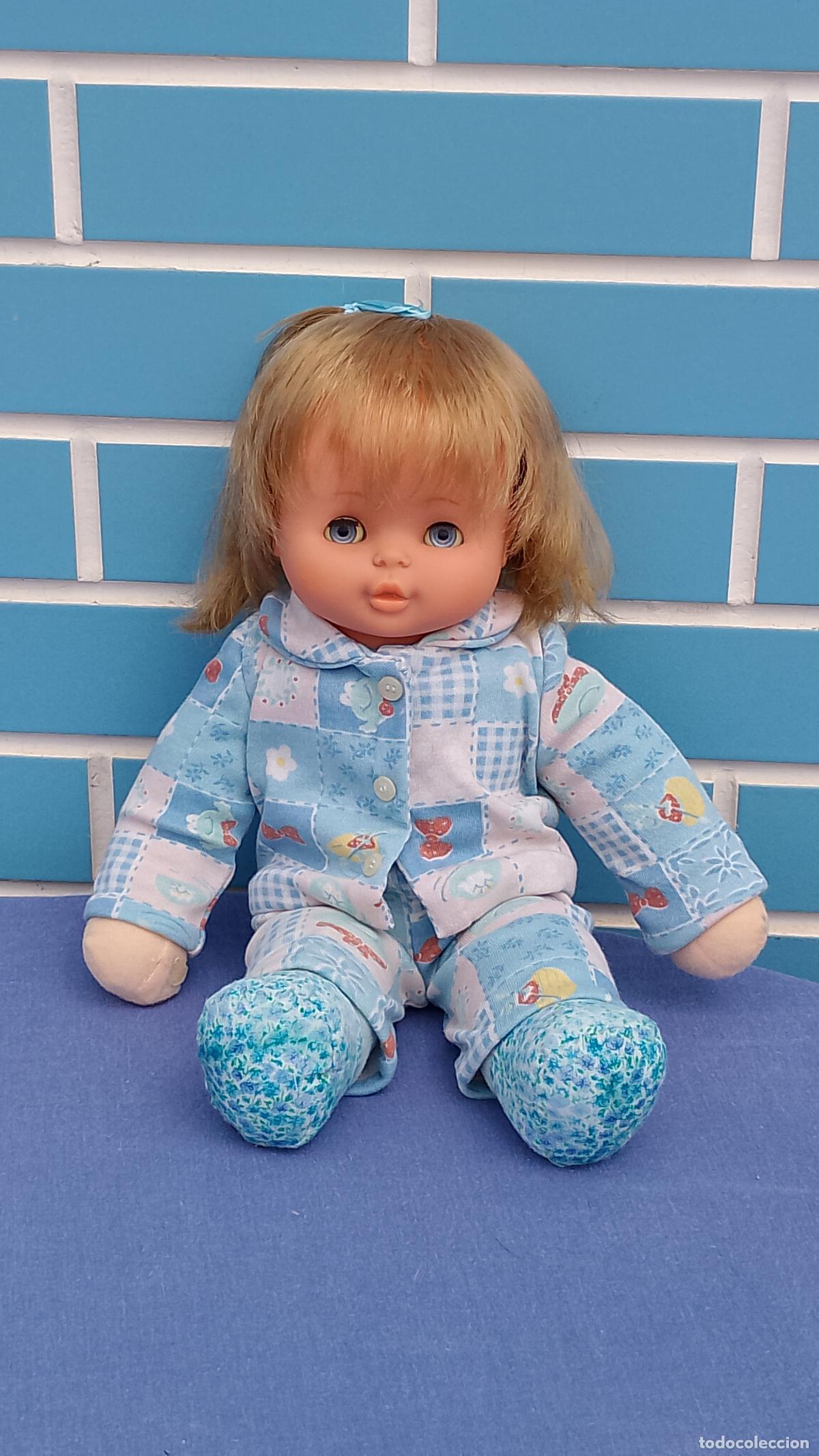 Otras mu&ntilde;ecas de Famosa cl&aacute;sicas y de colecci&oacute;n: Antigua mu&ntilde;eca Mimi Mimita musical de Famosa