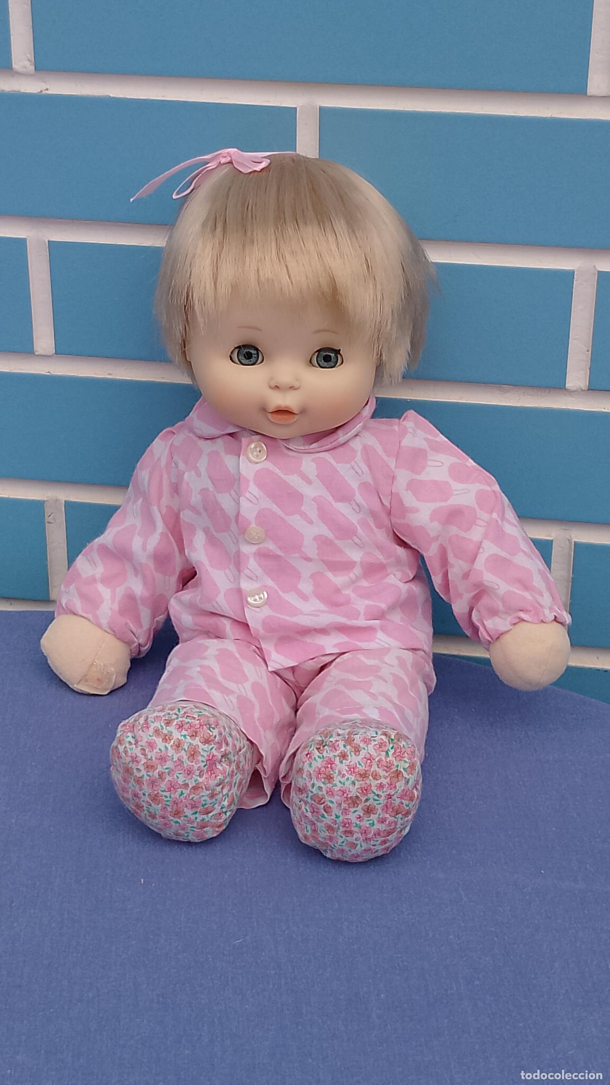 Otras mu&ntilde;ecas de Famosa cl&aacute;sicas y de colecci&oacute;n: Antigua mu&ntilde;eca Mimi Mimita musical de Famosa