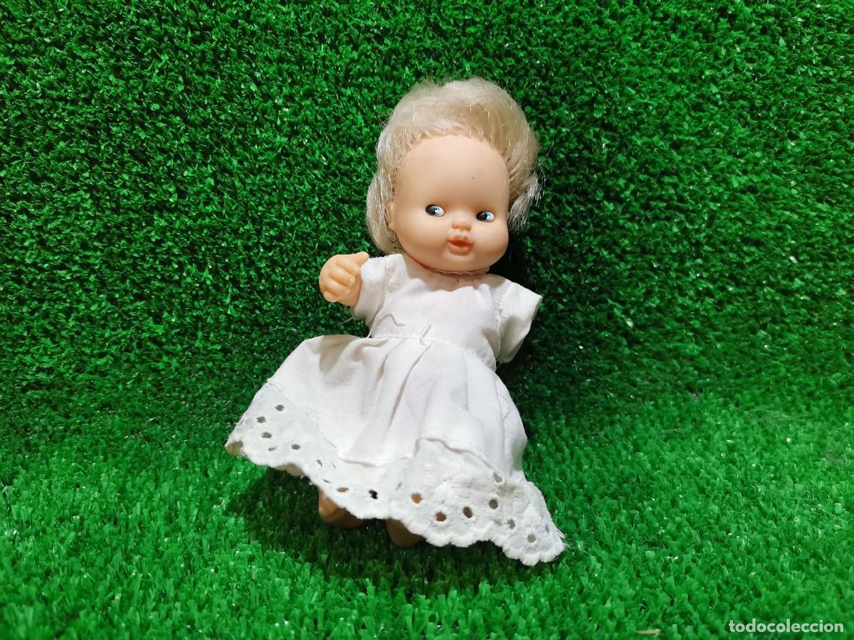 Otras mu&ntilde;ecas de Famosa cl&aacute;sicas y de colecci&oacute;n: mu&ntilde;eca barrigutias antigua rubia
