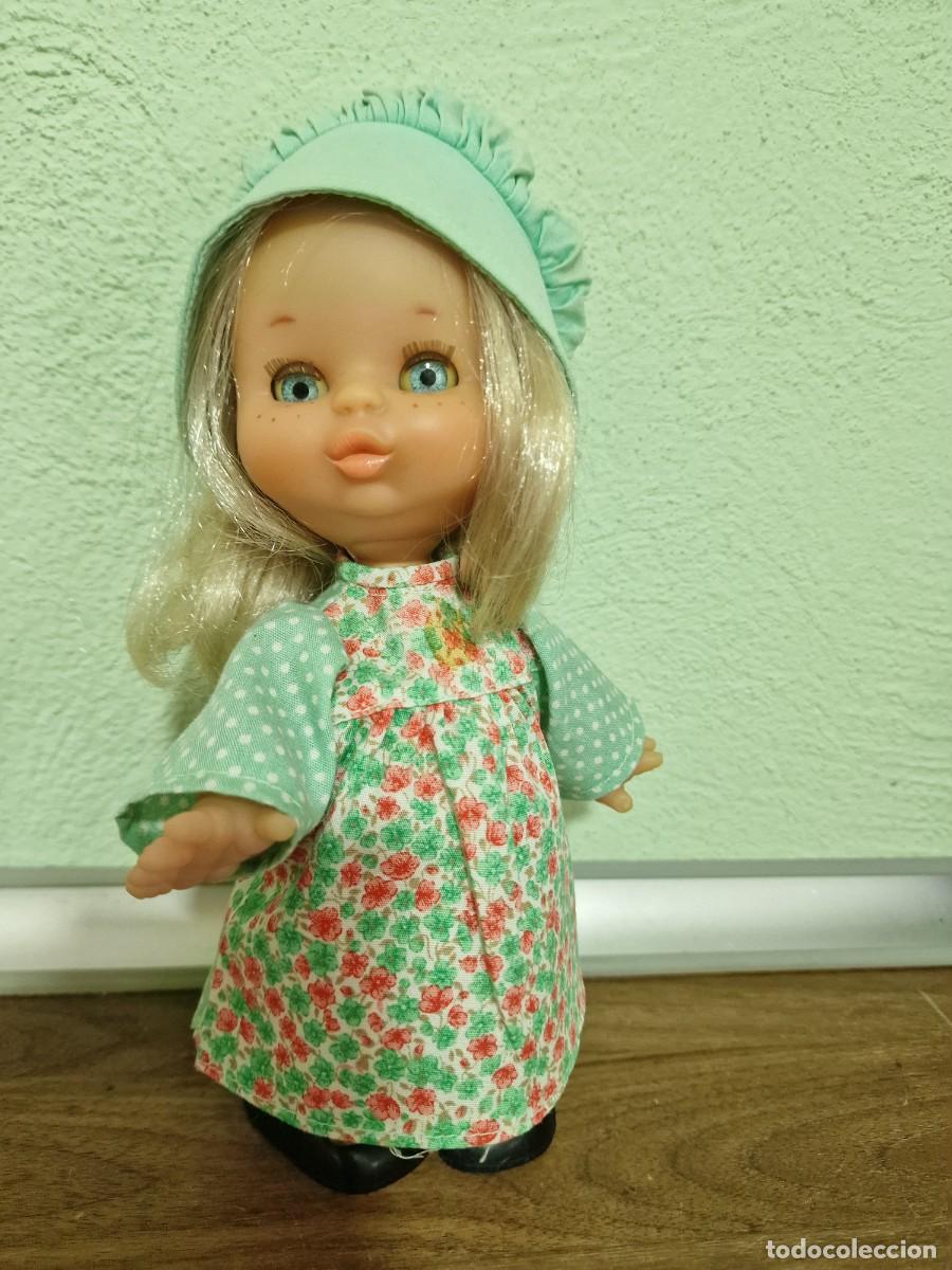Otras mu&ntilde;ecas de Famosa cl&aacute;sicas y de colecci&oacute;n: Preciosa mu&ntilde;eca may de Famosa