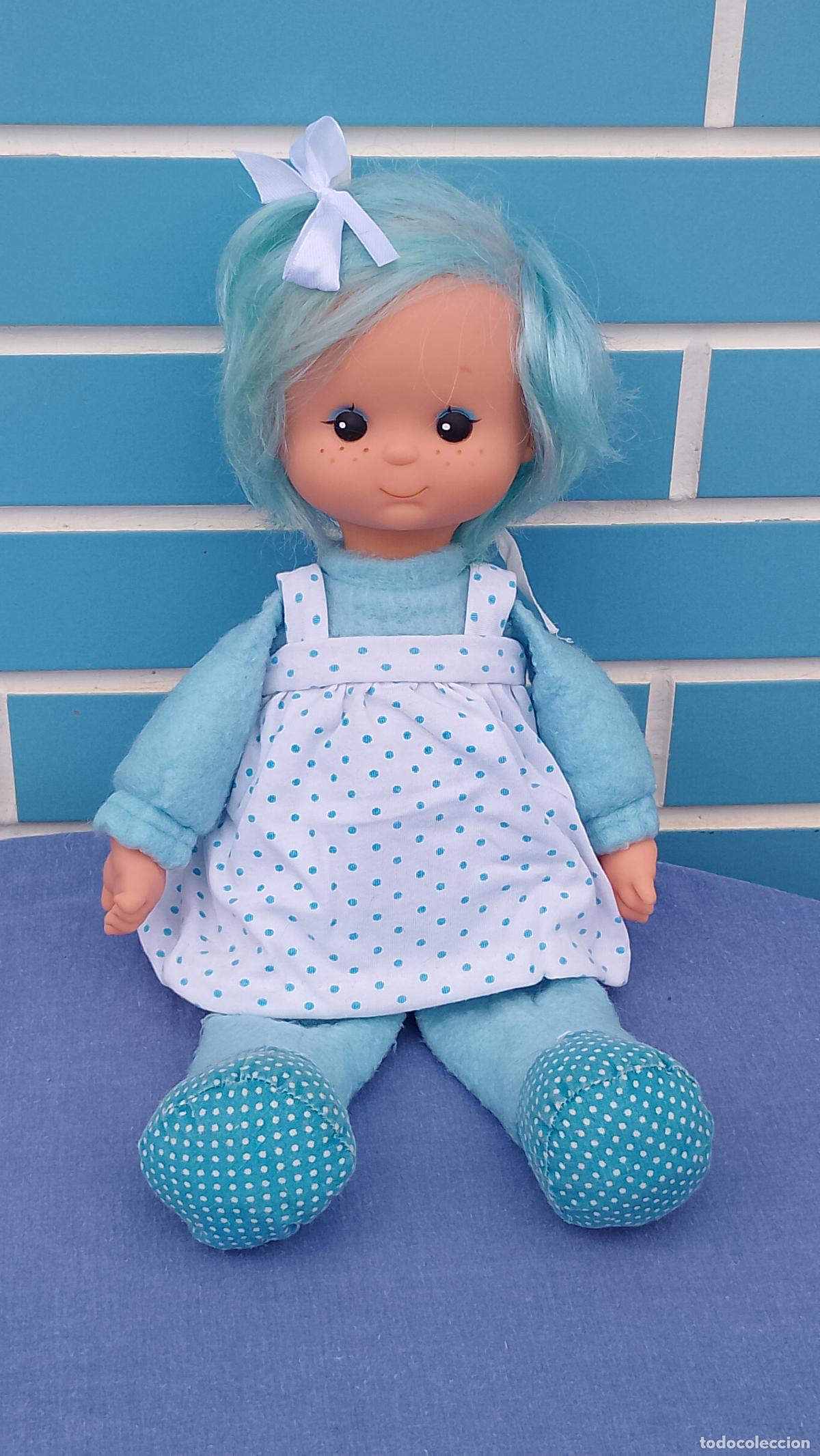 Otras mu&ntilde;ecas de Famosa cl&aacute;sicas y de colecci&oacute;n: Antigua mu&ntilde;eca Baby Azul de Famosa de pelo azul