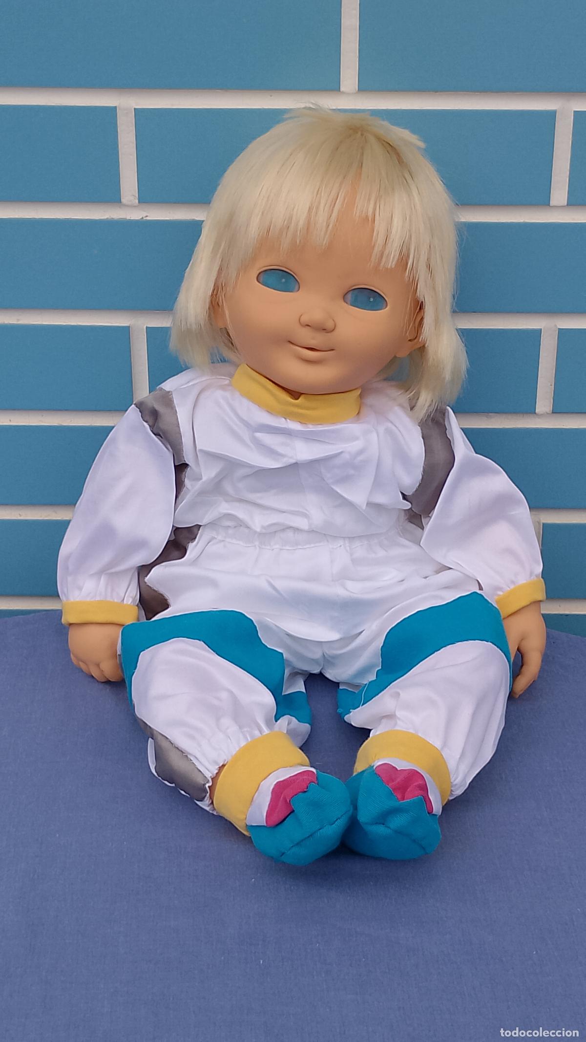 Otras mu&ntilde;ecas de Famosa cl&aacute;sicas y de colecci&oacute;n: Antiguo mu&ntilde;eco extraterrestre espacial Baby Spay de Famosa de 57 cm, &uacute;nico en Todocolecci&oacute;n