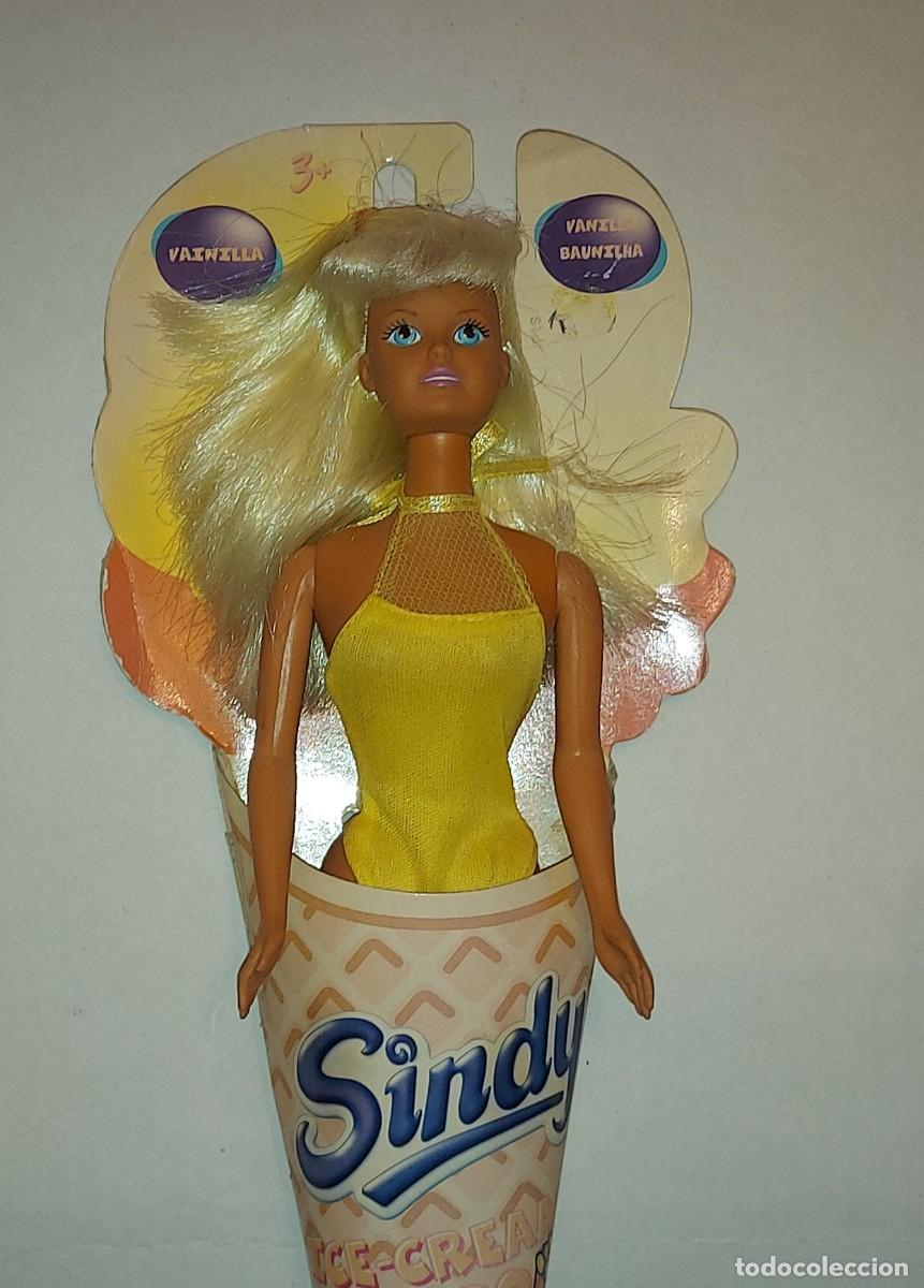 Andere Puppen von Famosa: MU&Ntilde;ECA SINDY ICE CREAM