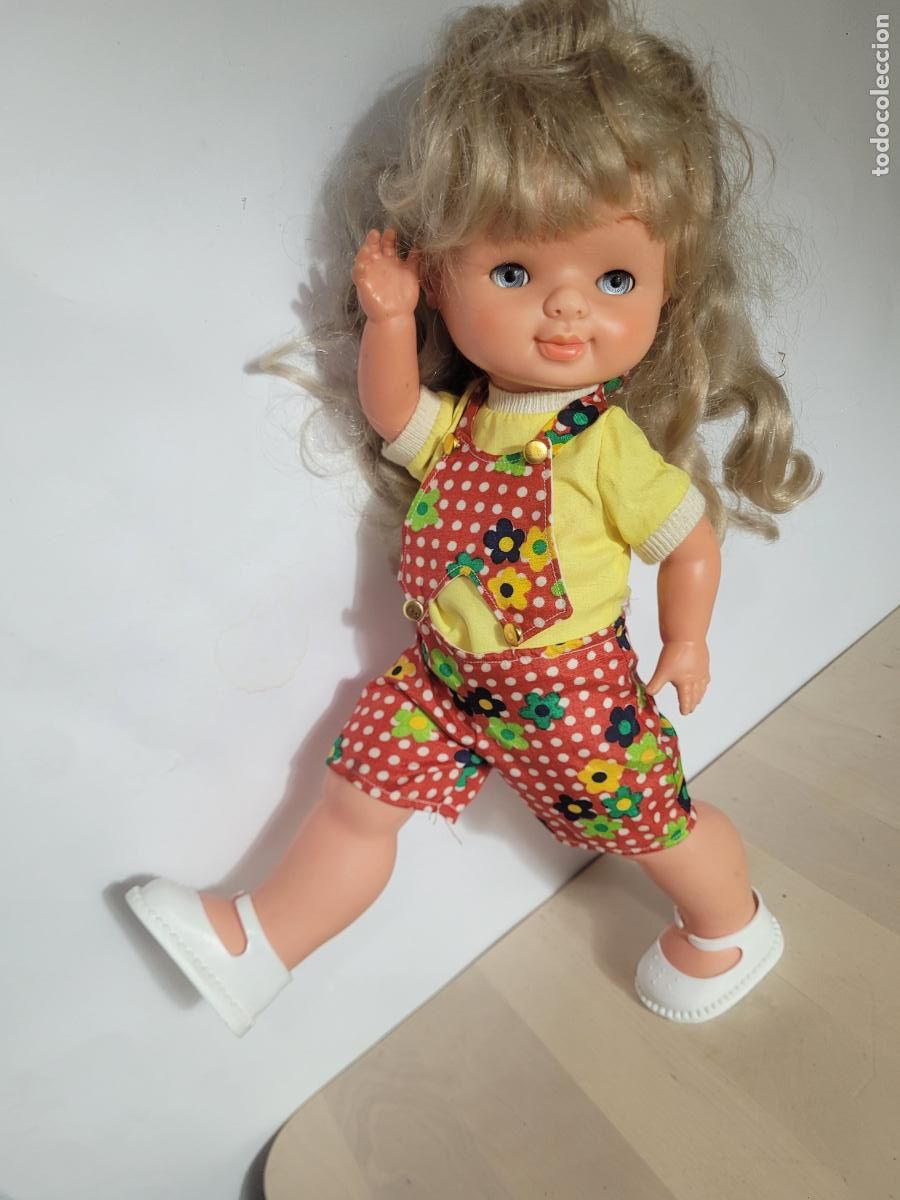 Otras mu&ntilde;ecas de Famosa cl&aacute;sicas y de colecci&oacute;n: mu&ntilde;eca conchi de famosa a&ntilde;os 70