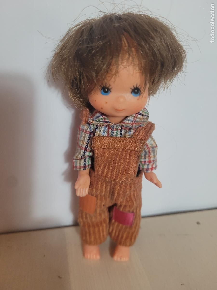 Otras mu&ntilde;ecas de Famosa cl&aacute;sicas y de colecci&oacute;n: Mu&ntilde;eco To&ntilde;o Laura de las Monta&ntilde;as Toyse