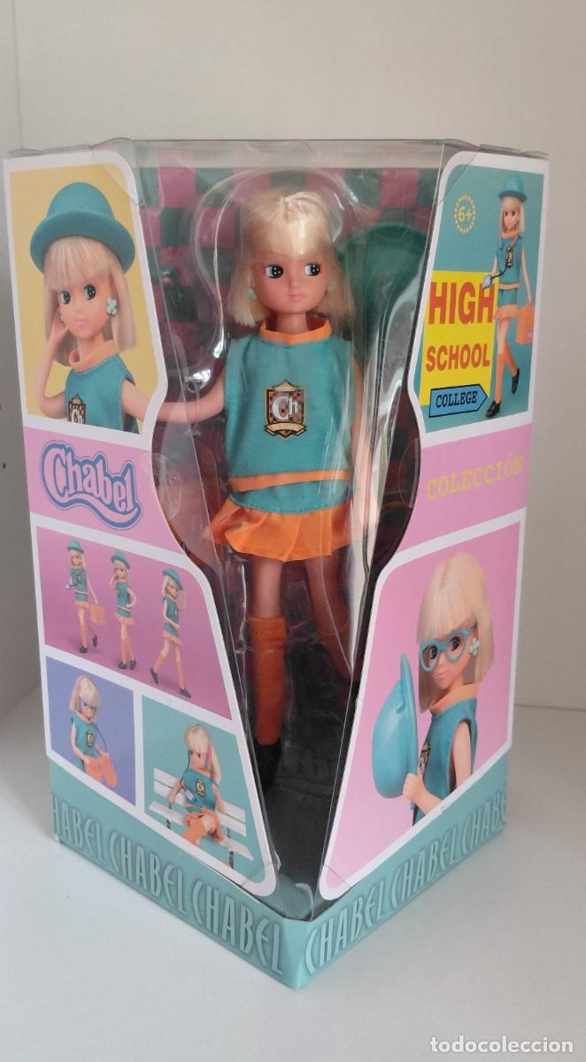 Otras mu&ntilde;ecas de Famosa cl&aacute;sicas y de colecci&oacute;n: MU&Ntilde;ECA CHABEL HIGH SCHOOL 1 REEDICION DE FAMOSA 2024