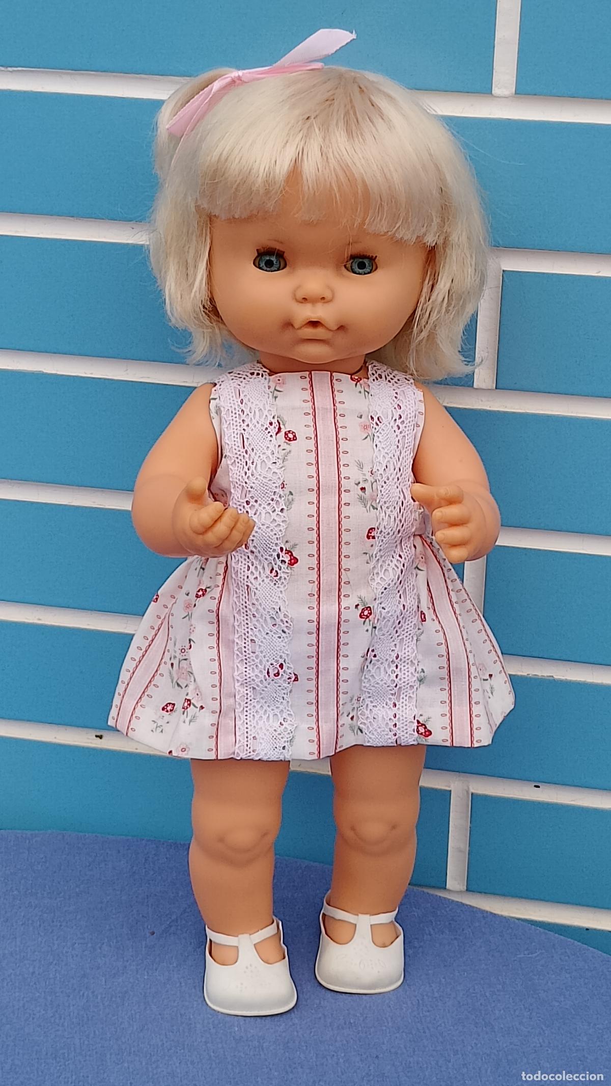 Otras mu&ntilde;ecas de Famosa cl&aacute;sicas y de colecci&oacute;n: Antigua mu&ntilde;eca Coqueta de Famosa de 40 cm