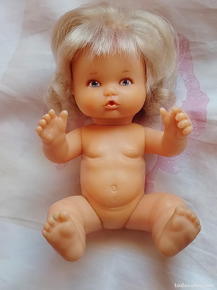 Otras mu&ntilde;ecas de Famosa cl&aacute;sicas y de colecci&oacute;n: Nenuco mini baby de Famosa 17 cm A&ntilde;o 1990