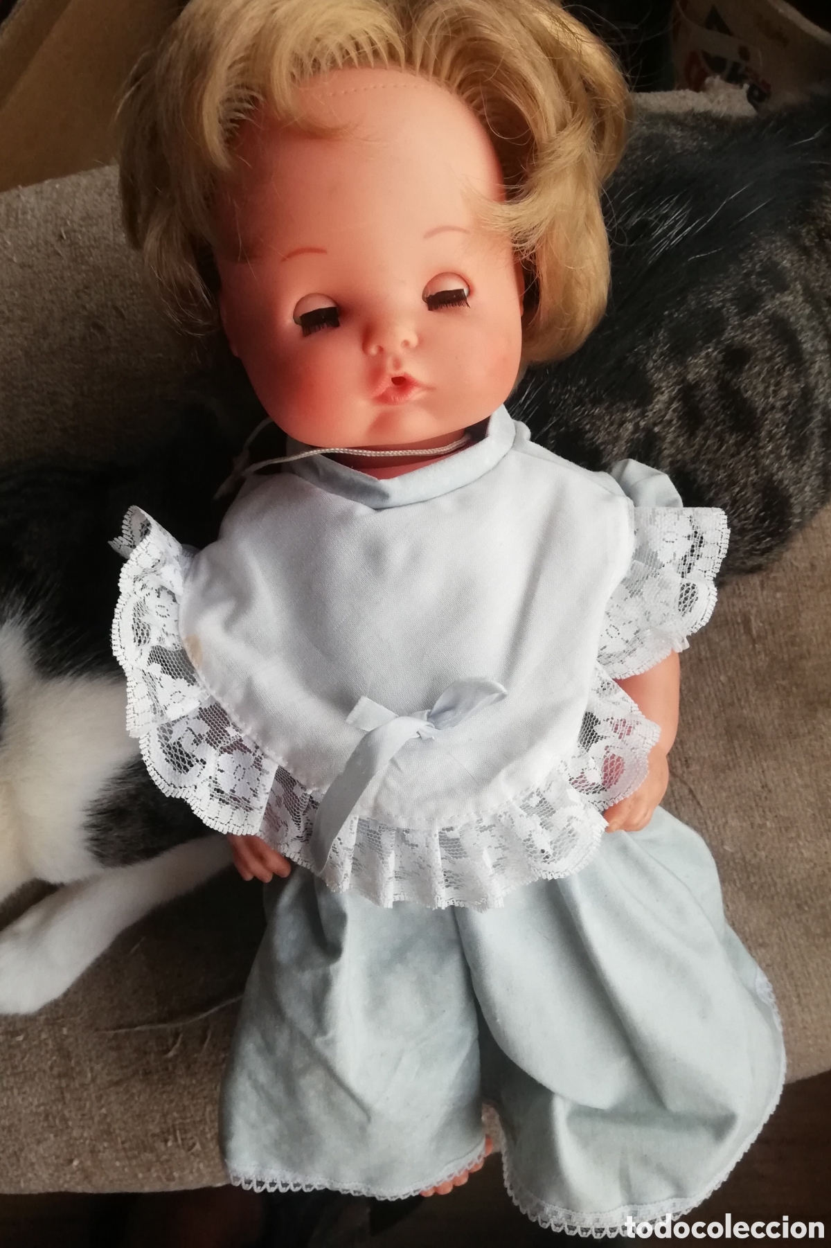 Outras Bonecas da Famosa: Mu&ntilde;eca Nenuco ojos miel durmientes con pilas. Famosa made in Spain