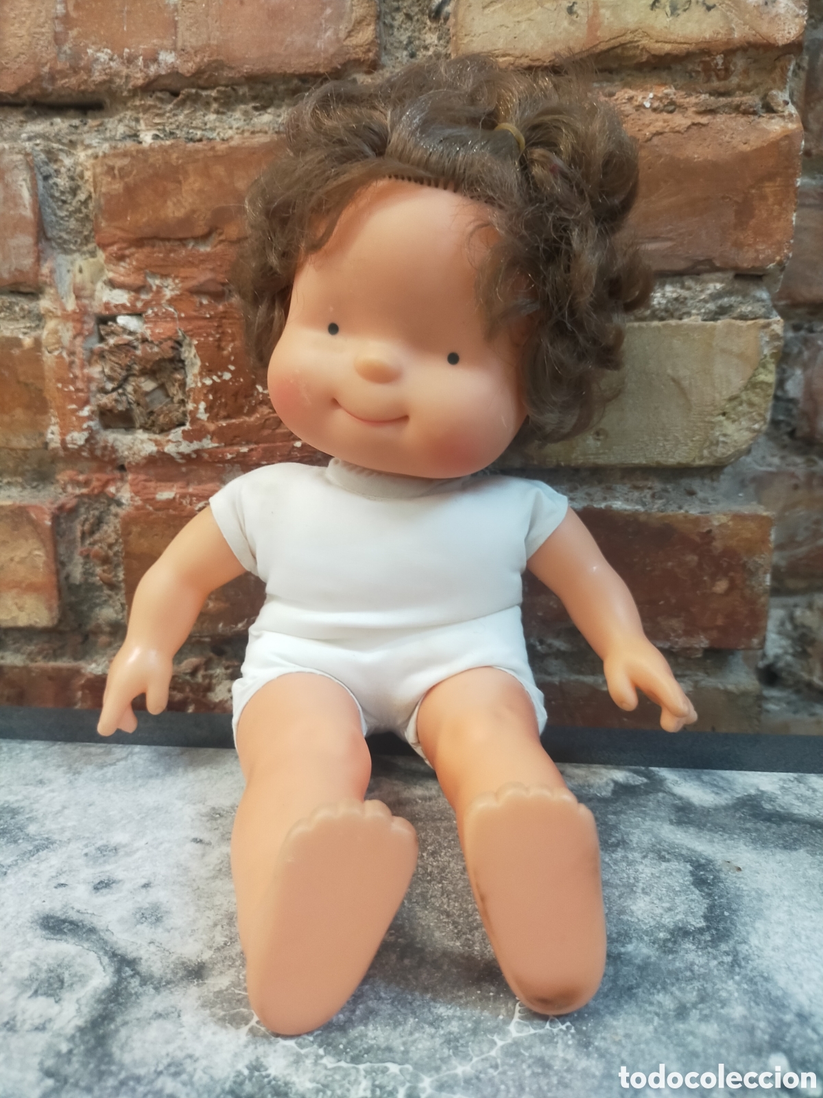 Otras mu&ntilde;ecas de Famosa cl&aacute;sicas y de colecci&oacute;n: Mu&ntilde;eca las tres bessones famosa
