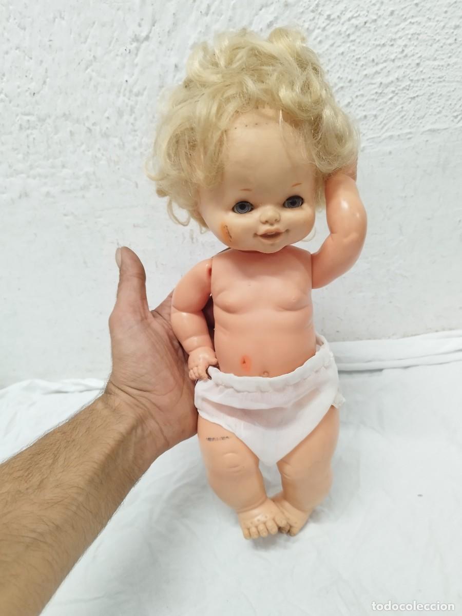 Otras mu&ntilde;ecas de Famosa cl&aacute;sicas y de colecci&oacute;n: Antigua mu&ntilde;eca de Famosa. Juguete.