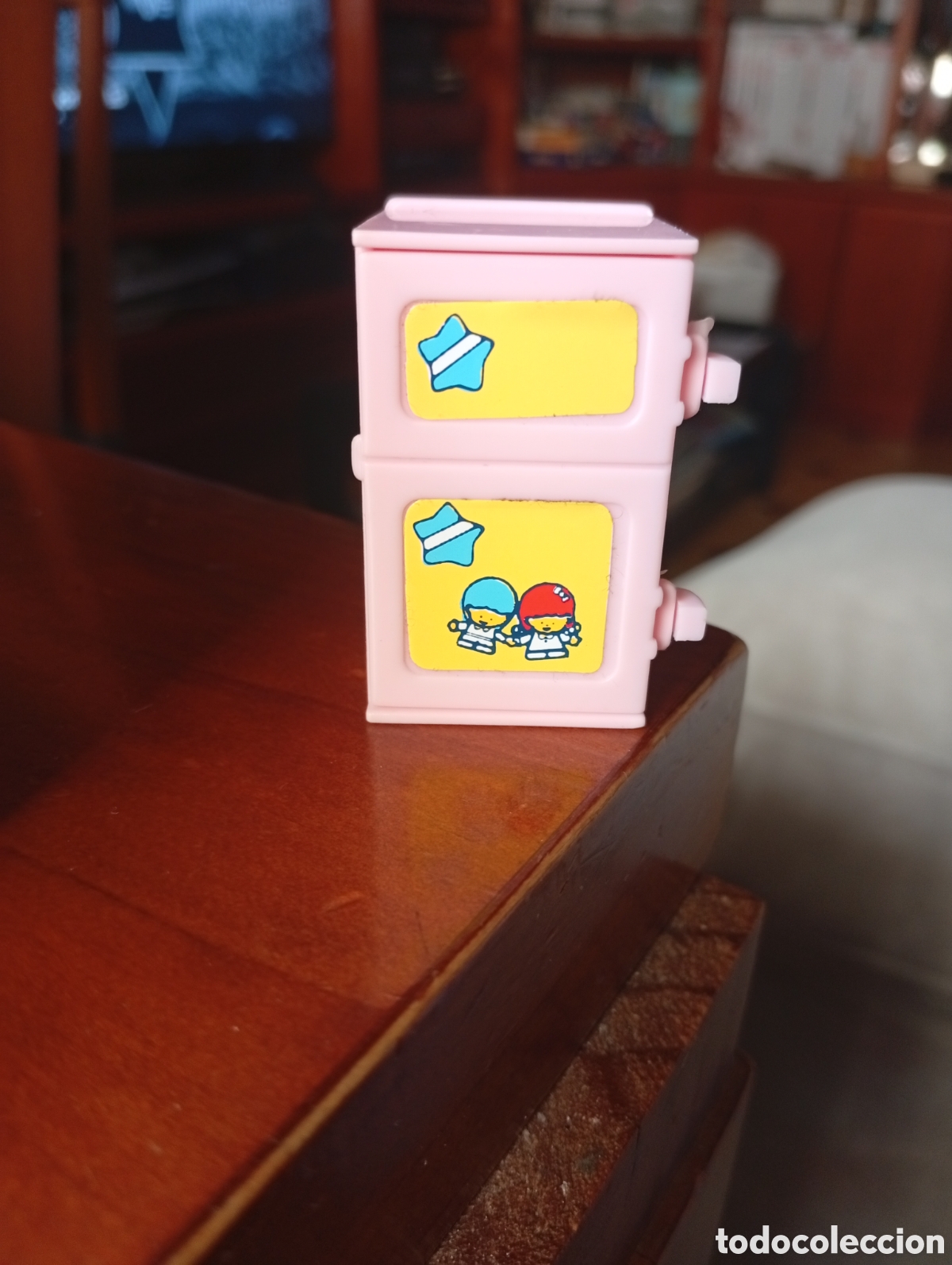 Otras mu&ntilde;ecas de Famosa cl&aacute;sicas y de colecci&oacute;n: LA CASITA MALETIN PIN Y PON FAMILY FEBER ACCESORIO ACCESORIOS FAMILYFEBER VINTAGE FAMOSA NEVERA