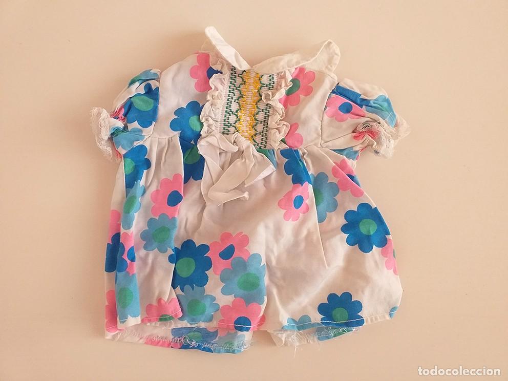 Otras mu&ntilde;ecas de Famosa cl&aacute;sicas y de colecci&oacute;n: Vestido de flores de mu&ntilde;eca Mofletes de Famosa