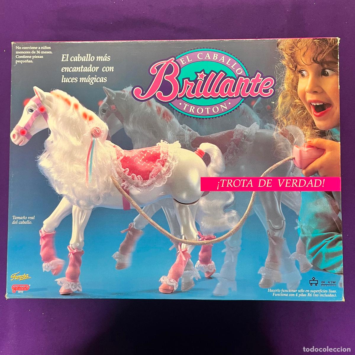 Otras mu&ntilde;ecas de Famosa cl&aacute;sicas y de colecci&oacute;n: EL CABALLO BRILLANTE TROTON. FAMOSA. REF 3112. NUEVO. SIN USAR.