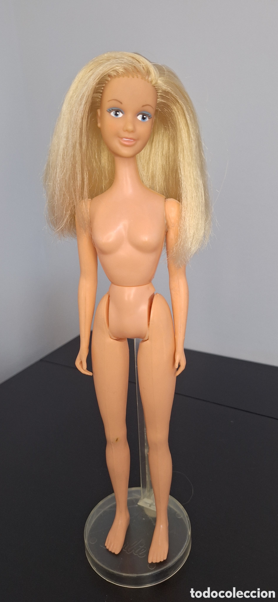 Autres Poup&eacute;es de Famosa: mu&ntilde;eca darling de famosa