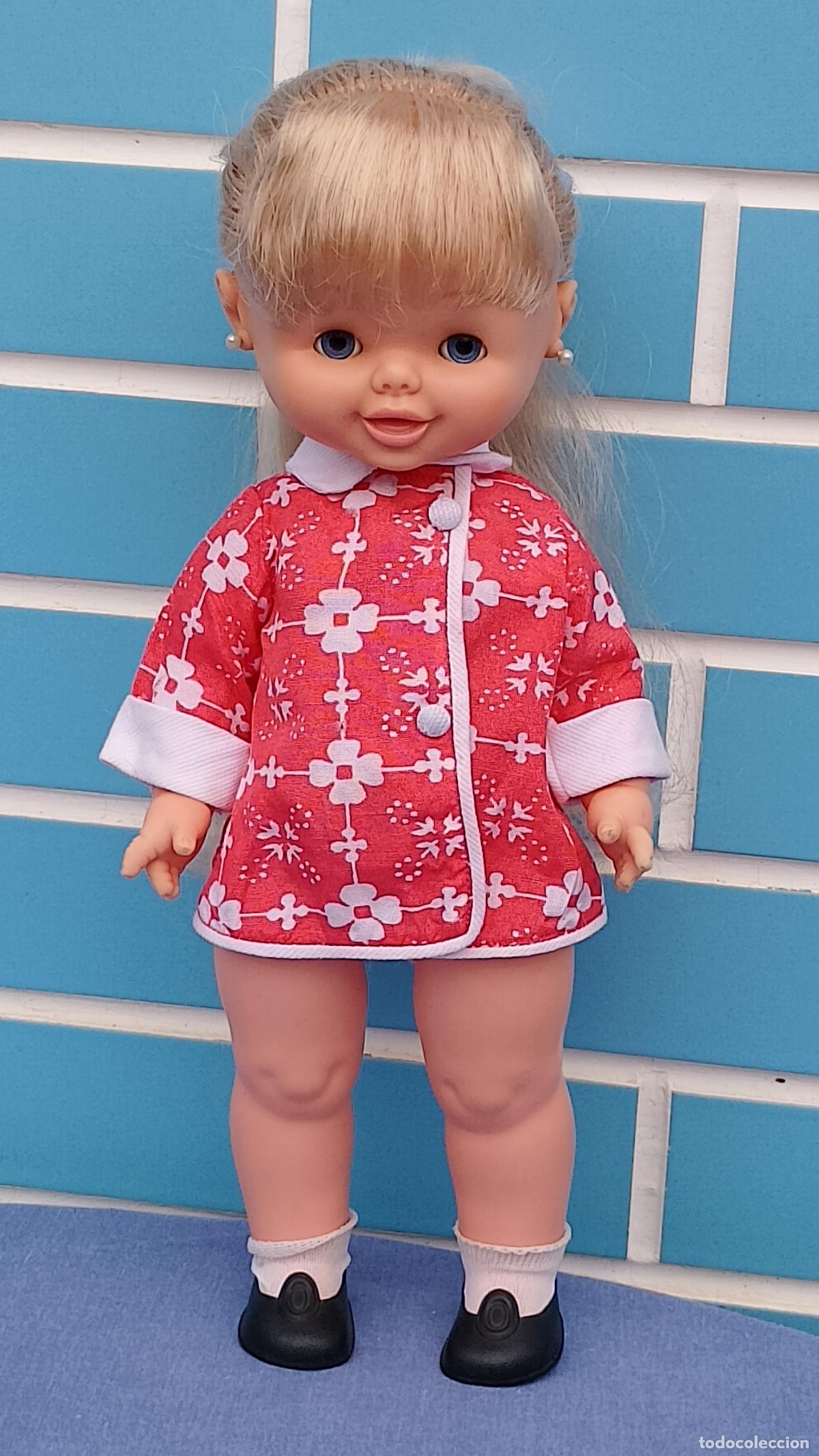 Otras mu&ntilde;ecas de Famosa cl&aacute;sicas y de colecci&oacute;n: Antigua mu&ntilde;eca Carolin de Famosa
