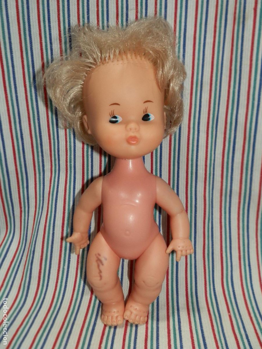 Otras mu&ntilde;ecas de Famosa cl&aacute;sicas y de colecci&oacute;n: FAMOSA, MU&Ntilde;ECA CHERRY