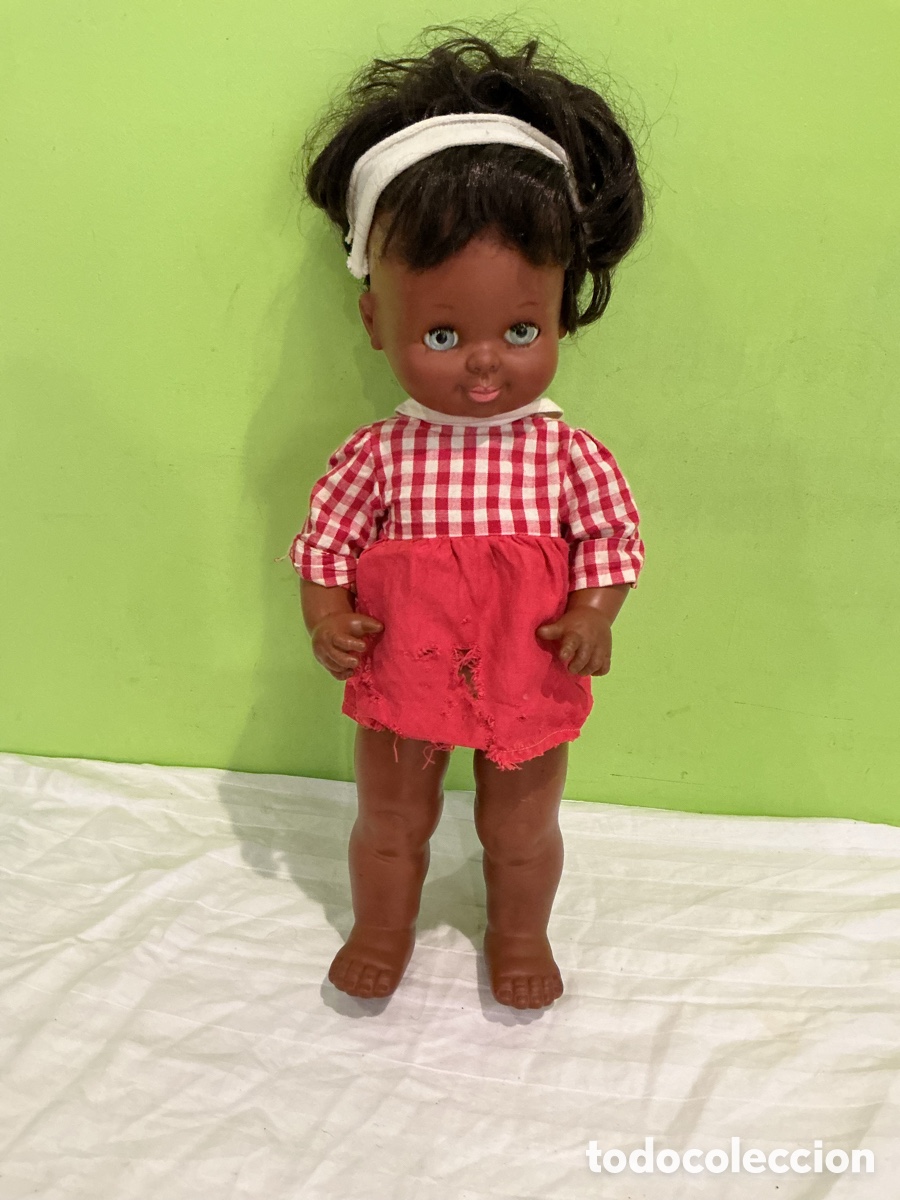 Otras mu&ntilde;ecas de Famosa cl&aacute;sicas y de colecci&oacute;n: Mu&ntilde;eca Graciosa Negra de Famosa &ndash; A&ntilde;os 70 &ndash; Ojos Azules