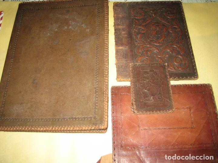 Otros art&iacute;culos de coleccionismo en papel: LOTE DE 4 FUNDAS PARA LIBRO EN PIEL REPUJADA