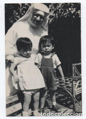 Otros art&iacute;culos de coleccionismo en papel: (ALB-TC-23) RECUERDO DONACION BAUTISMO NI&Ntilde;OS INFIELES 1966H. FOURNIER