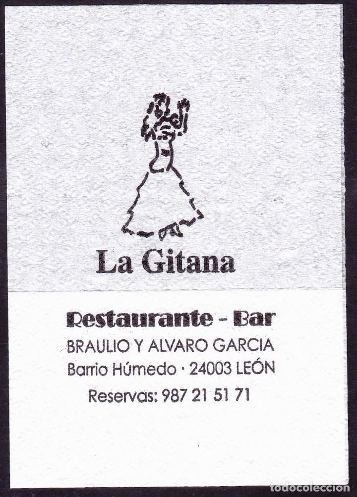 Otros art&iacute;culos de coleccionismo en papel: SERVILLETA DE PAPEL RESTAURANTE LA GITANA (LEON) - Foto 1