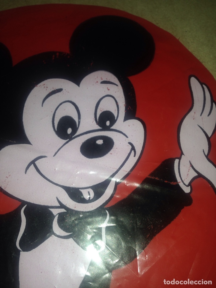 Otros art&iacute;culos de coleccionismo en papel: Imagen del mike mouse en trozo de plastico - Foto 5
