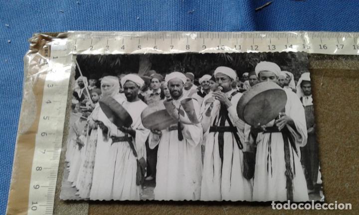 Otros Art&iacute;culos de Coleccionismo en Papel: FOTO UTILIZADA COMO POSTAL - TIPOS ARABES - SELLADA MELILLA