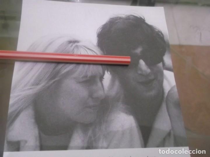 Otros Art&iacute;culos de Coleccionismo en Papel: RECORTE A&Ntilde;OS 80 - THE BEATLES , JOHN LENNON  CON SU 1&ordf; ESPOSA CYNTHIA
