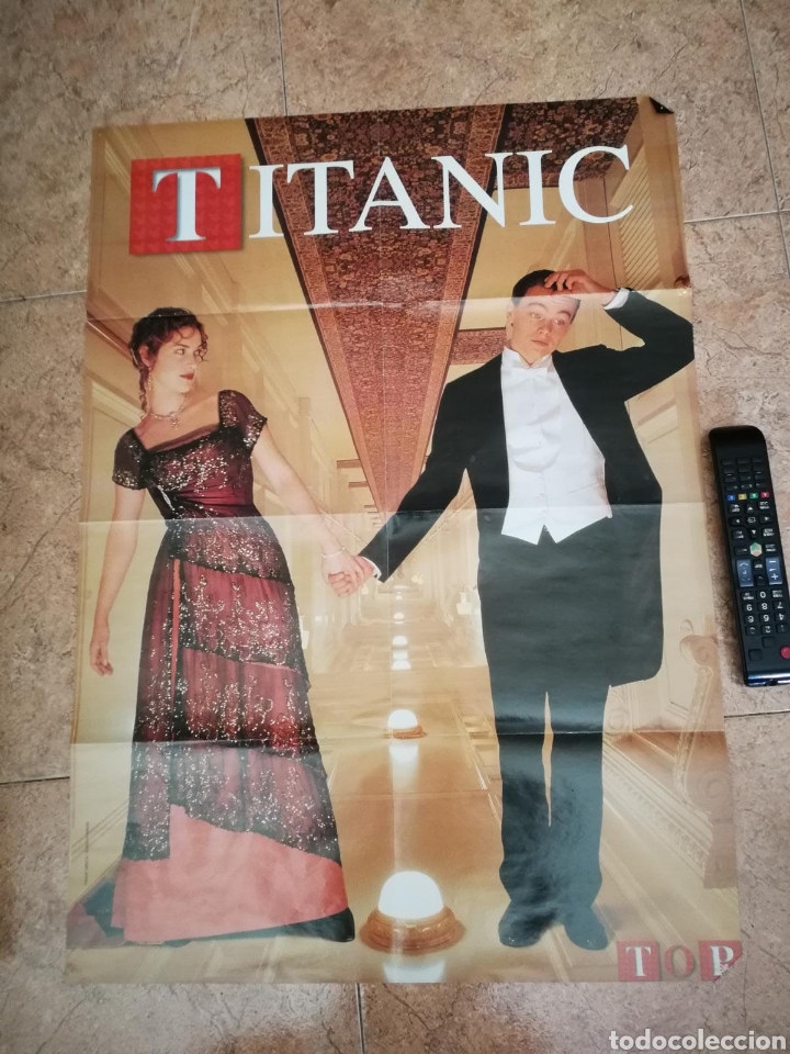 Otros Art&iacute;culos de Coleccionismo en Papel: Poster titanic y la momia top Disney