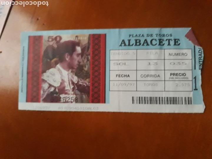 Otros art&iacute;culos de coleccionismo en papel: Entrada toros - Foto 1
