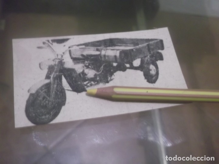 Otros Art&iacute;culos de Coleccionismo en Papel: RECORTE A&Ntilde;OS 60 - VESPA MOTO CARRO