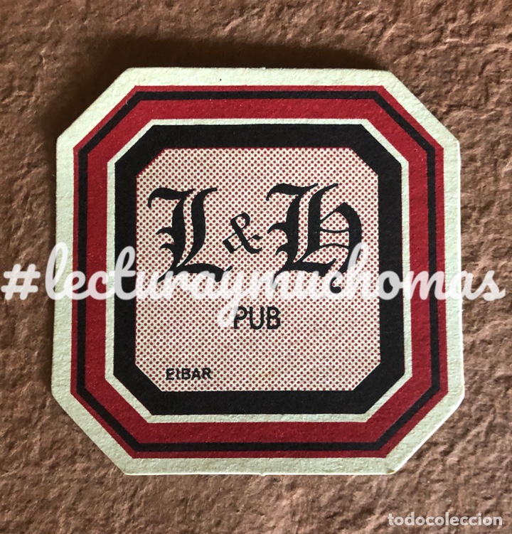 Collectionnisme Papier divers: ANTIGUO POSAVASOS PUB LAUREL & HARDY DE EIBAR. 10 x 10 Cms. BUEN ESTADO. DE CART&Oacute;N.