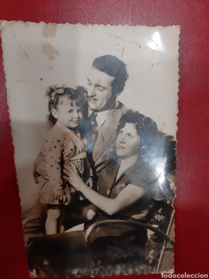 Paper Collecting Others: Foto familiar