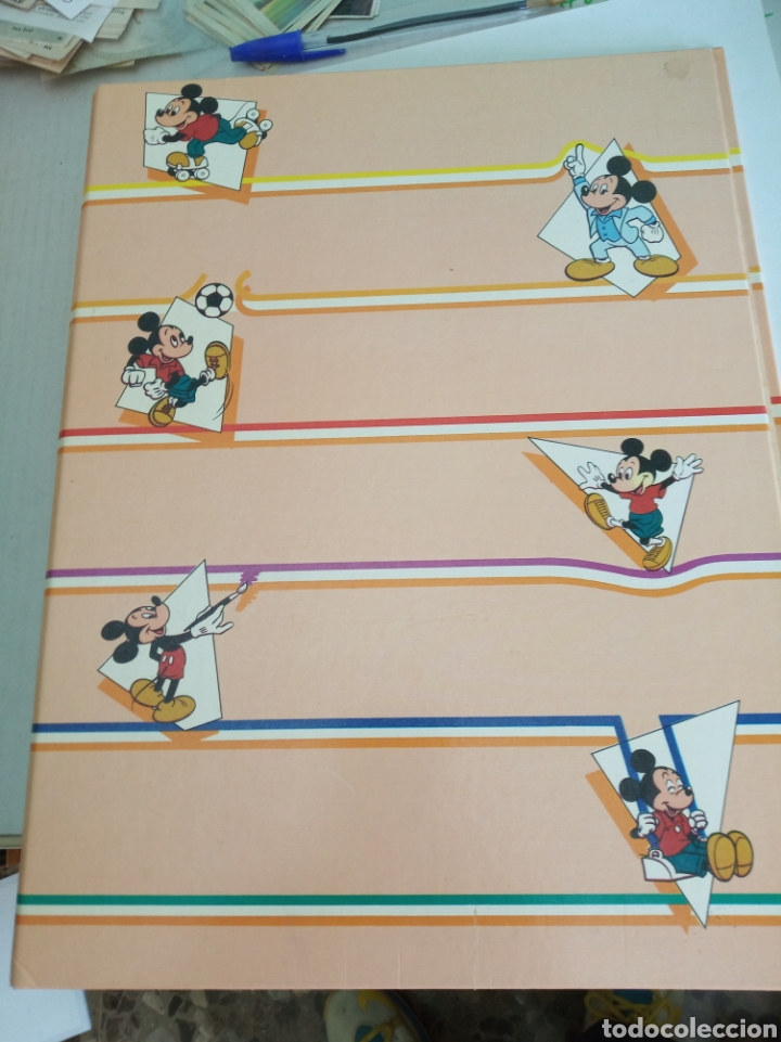 Otros art&iacute;culos de coleccionismo en papel: Mickey Mouse carpeta
